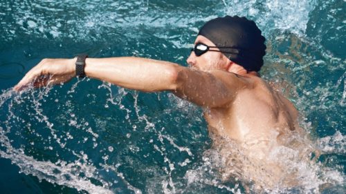 Best waterproof fitness trackers for swimming 2019