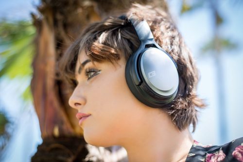 CB3 Hush Review – Wireless Bluetooth Headphones