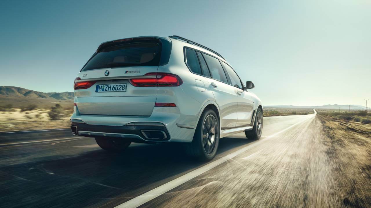 2020 BMW X5 M50i and X7 M50i give SUVs a 530hp twin-turbo V8