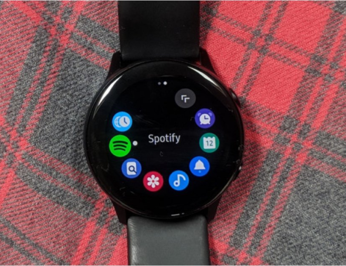 Samsung Gear smartwatches not forgotten as new Galaxy Watch features land