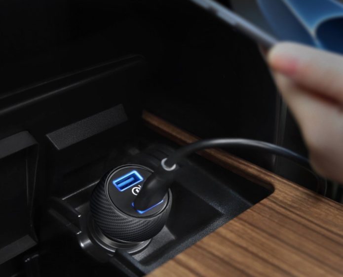 Best Fast Car Chargers for the Galaxy S10