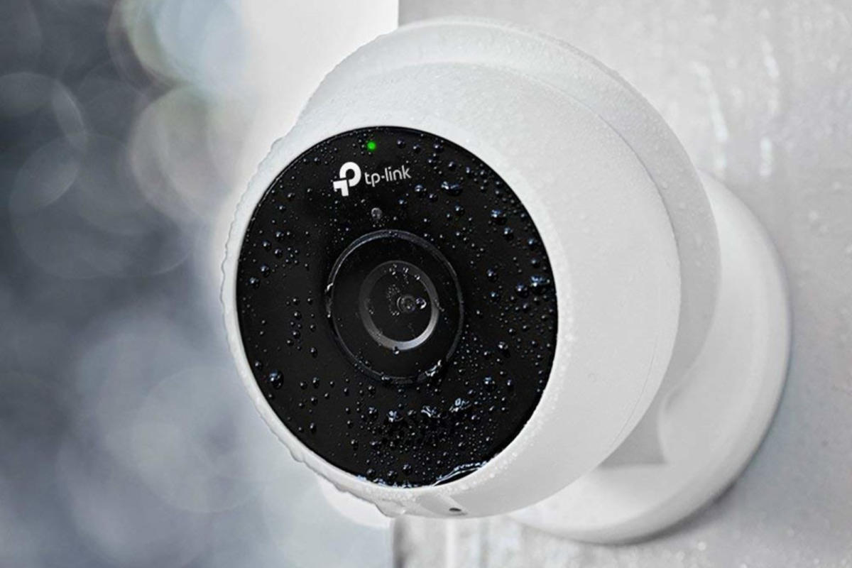 kasa-cam-outdoor-rain-100795314-large