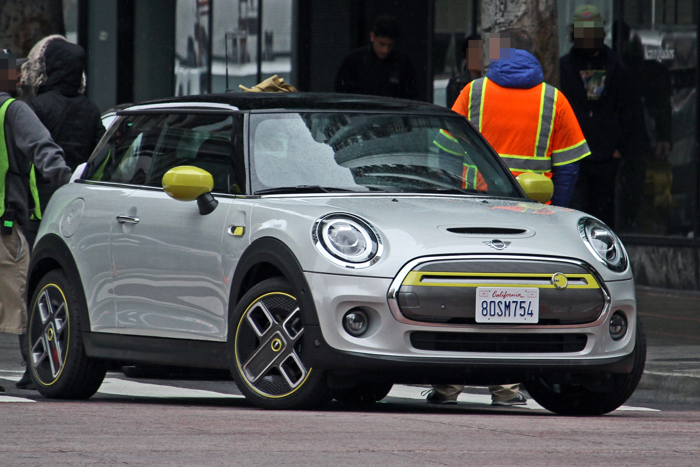 2020 MINI COOPER S 'E' SPIED UNDISGUISED