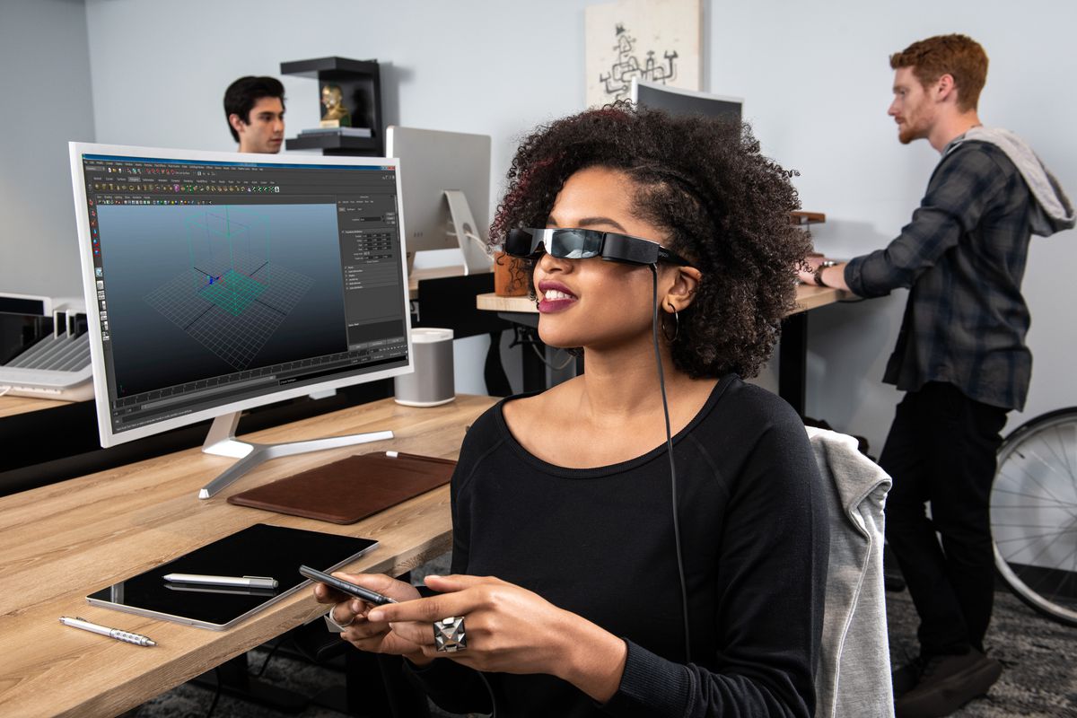 Epson Moverio BT-30C smart glasses plug into your Android phone