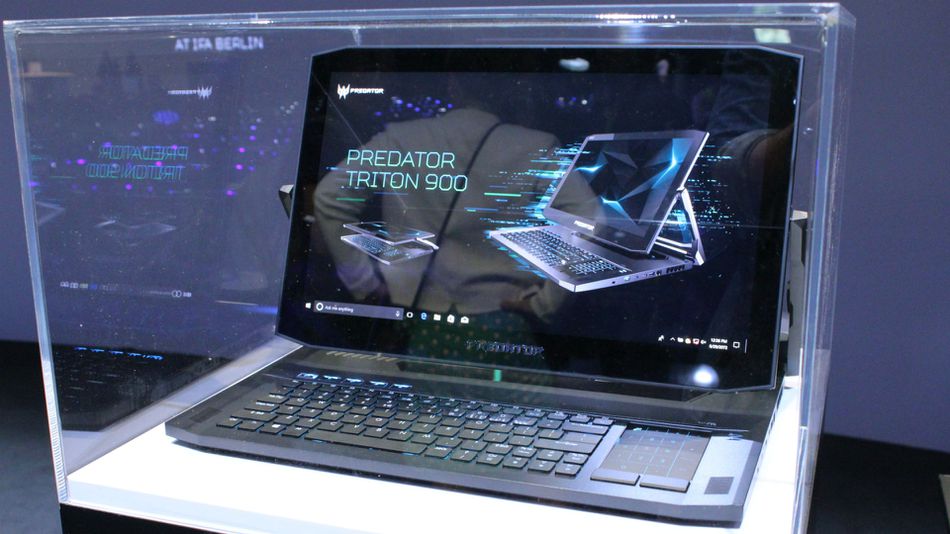Inside Acer Predator Triton 900 – disassembly and upgrade options