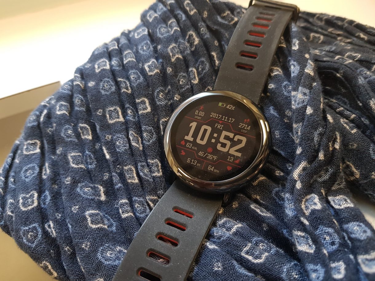 apple watch vs xiaomi amazfit