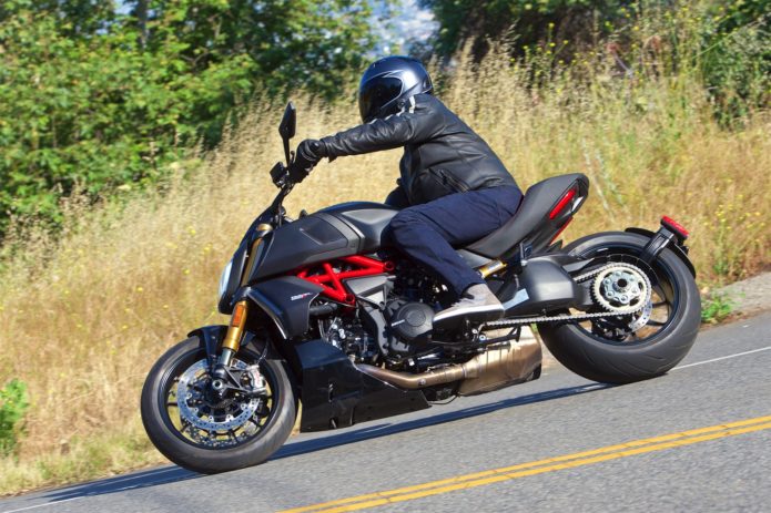 2019 Ducati Diavel 1260 S Review: Crushing of Conformity (16 Fast Facts)