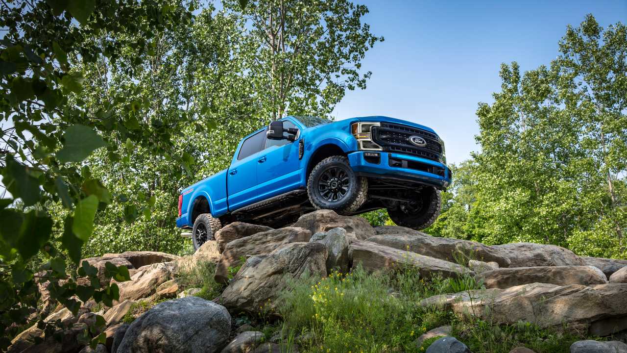 2020 Ford F-Series Super Duty Tremor is as unstoppable as an earthquake