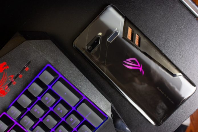 Asus-ROG-Phone-2-gets-an-official-release-window-and-high-profile-gaming-optimization-partner