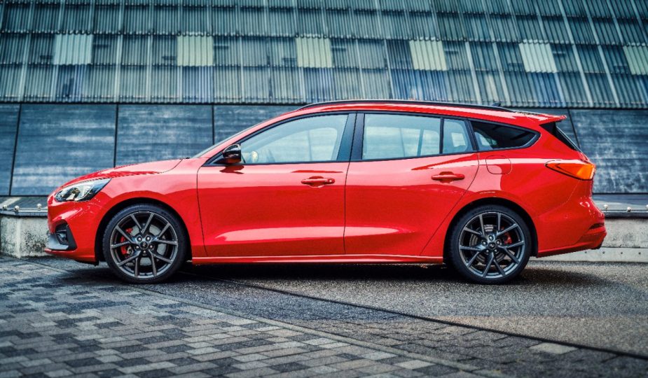 2020 Ford Focus ST will be European Exclusive Sport Wagon - GearOpen.com