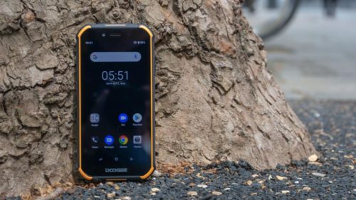 Doogee S40 review: Literally solid, but equally unremarkable