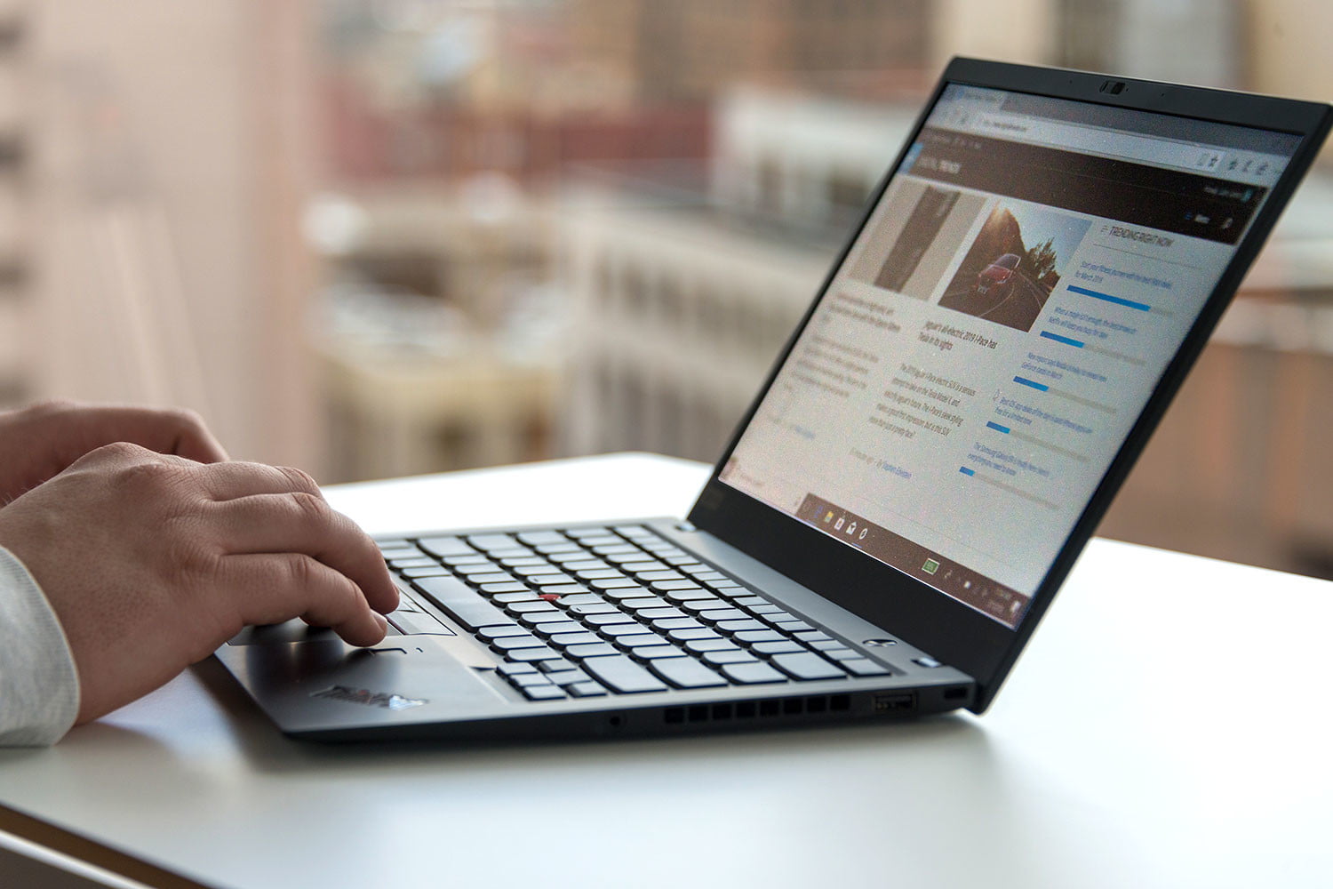 Lenovo ThinkPad X390 vs. Lenovo ThinkPad X1 Carbon