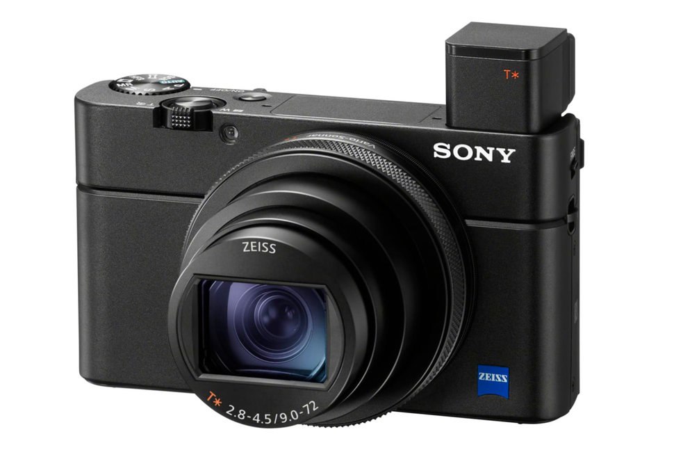 148777-cameras-news-sony-launches-new-rx100-vii-now-with-in-line-mic-input-and-better-4k-stabilisation-image1-hht1frgykf