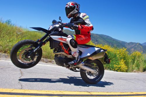 2019 KTM 690 SMC R Review: Supermoto Returns (17 Fast Facts)