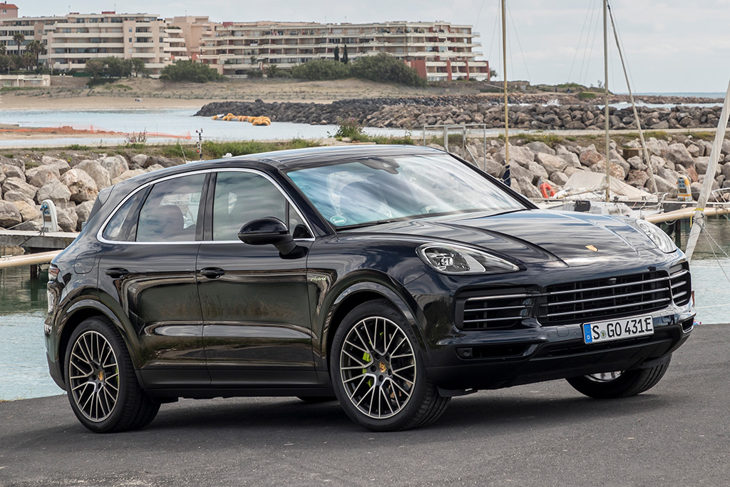 2019 Porsche Cayenne E-Hybrid