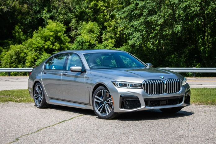 2020-bmw-745e-xdrive-review-a-plush-plug-in-with-power-and-presence__374196_