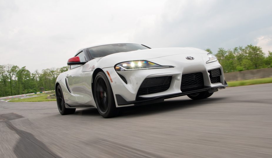 2020_GR_Supra_Launch_Edition_Absolute_Zero_022_AAE9CE6A1962E94E324E5FC3F0F1BECEB1913674-925x540