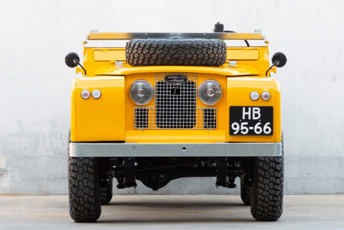 If You Love Vintage Land Rovers, You’ll Love This Resto-Mod Collab