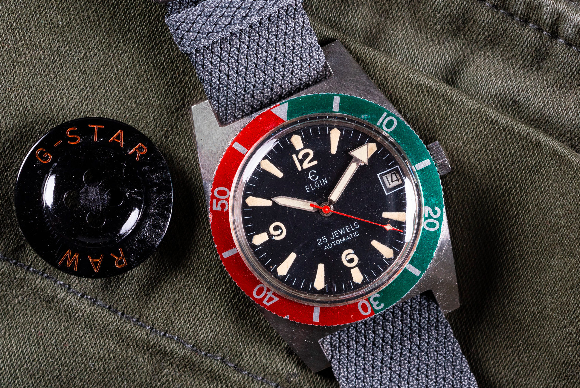 affordable vintage dive watches