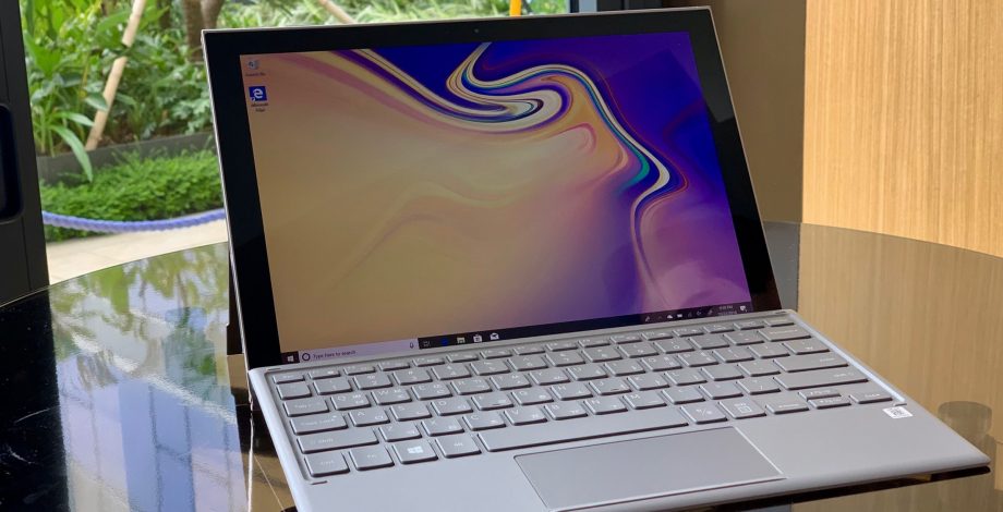 Galaxy_Book_2-920x470