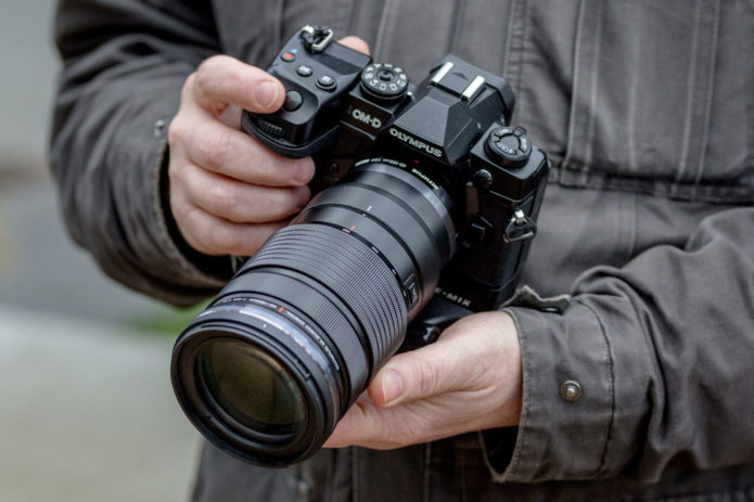 Olympus E-M1X Image vs Olympus E-M1 II, Fuji X-T3, Nikon D500, Panasonic G9, and Sony A9 : Quality Comparison