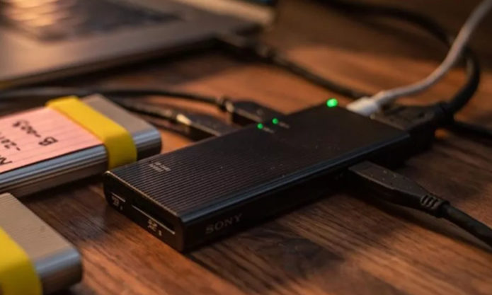 Sony unveils the world’s fastest SD card reader