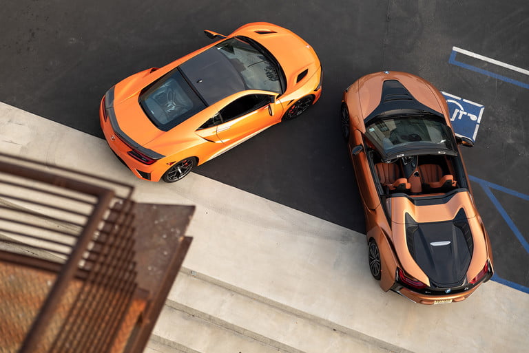 acura-nsx-vs-bmw-i8-16-768x768
