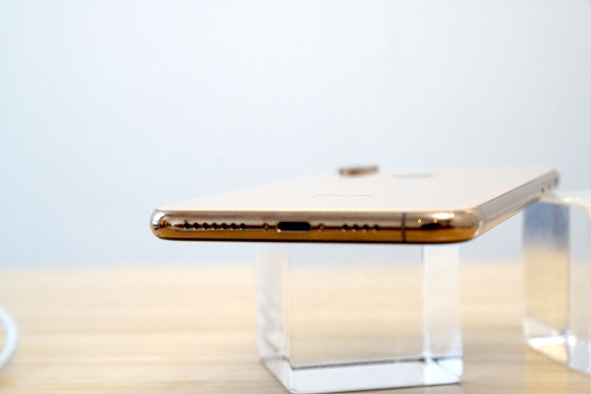 7 Reasons to Buy the iPhone XS & 4 Reasons to Wait