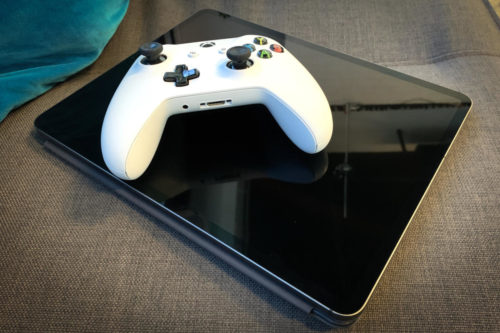 iOS 13: How to pair an Xbox One controller with your iPhone or iPad
