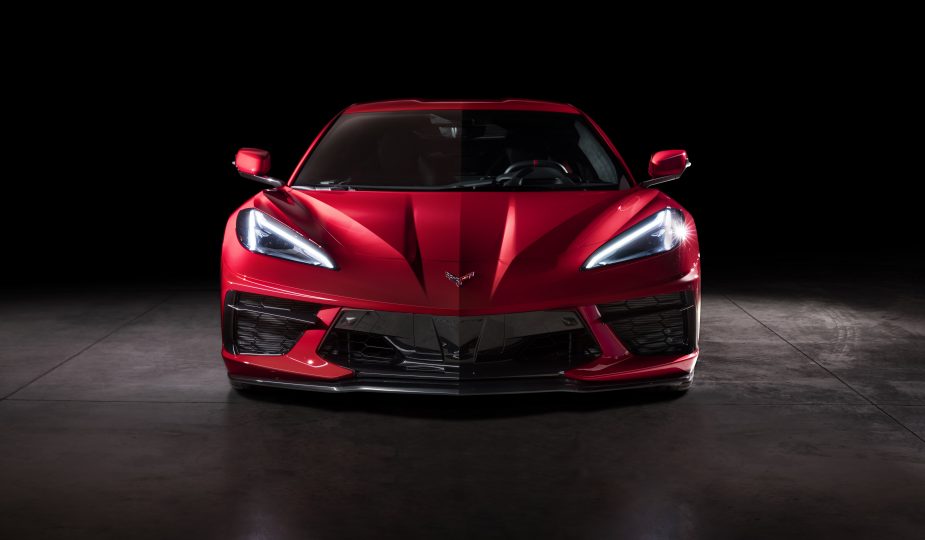 Here’s How the Mid-Engine Corvette Compares to the Porsche 718 Cayman