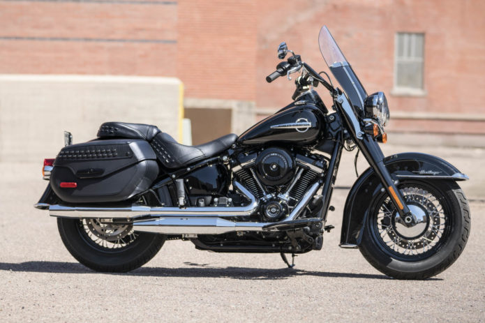 2020 HARLEY-DAVIDSON HERITAGE CLASSIC RESTYLING REVEALED (FIRST LOOK)