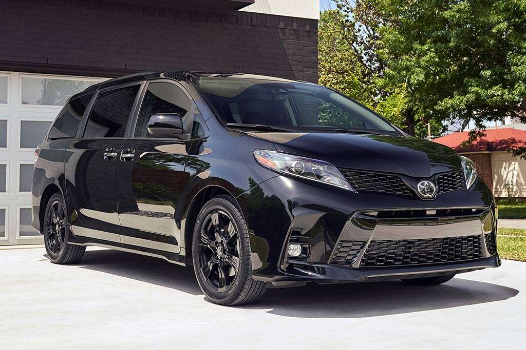 2020 Toyota Sienna Review