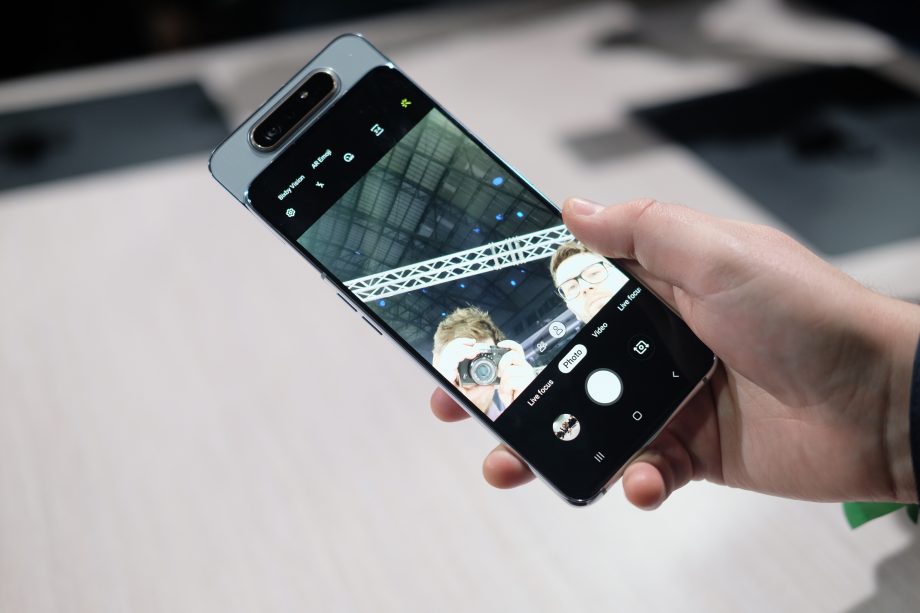 Galaxy A90: Samsung will finally bring 5G to a mid-range smartphone
