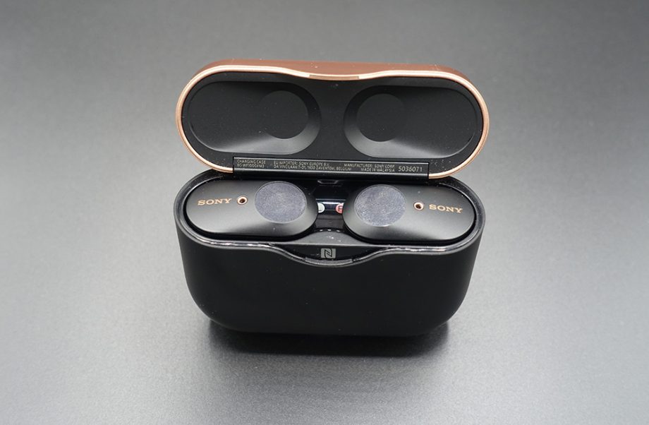 Beats Solo Pro vs Sony WF-1000XM3: Which canceling earphones your will choose?