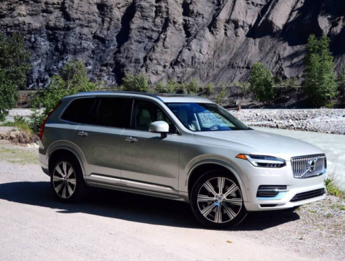 2020 Volvo XC90 First Drive: T8 hybrid, T6, and smug Swedes