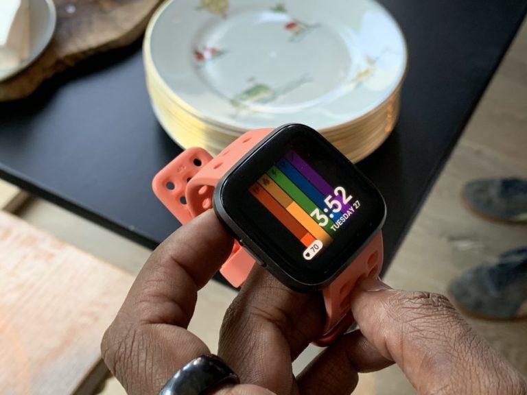 reviews on fitbit versa 2