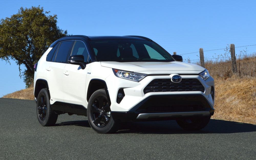 2019 Toyota RAV4 XSE Hybrid: Pros And Cons - GearOpen.com