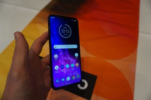 Hands on: Motorola One Zoom Review
