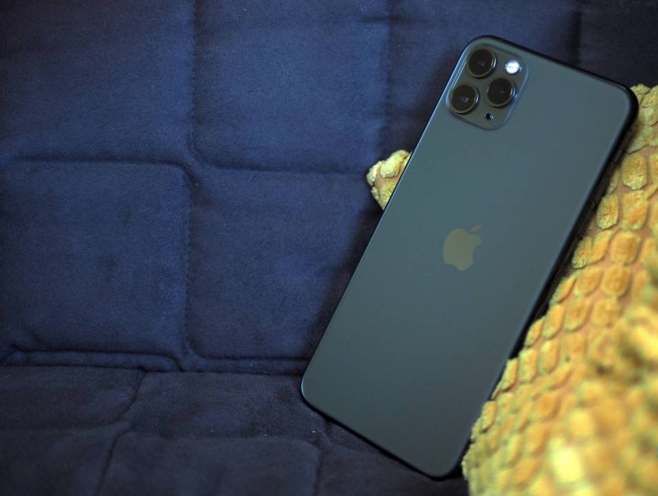 Iphone 11 Pro Vs Samsung Galaxy Note 10 Camera Comparison Which Is The Best Camera Phone You 8270