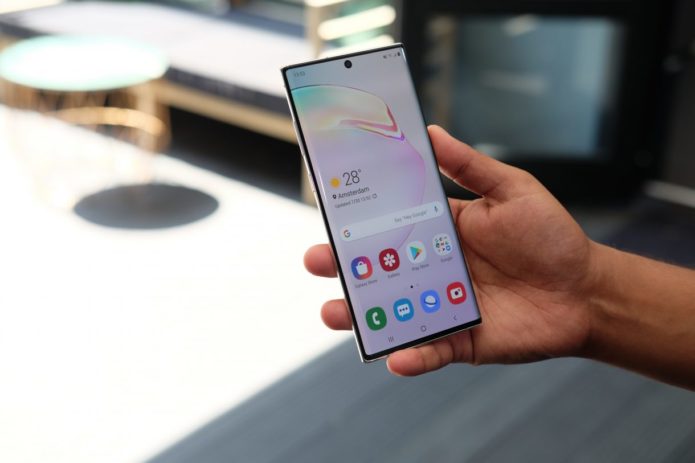 Why is Microsoft paying iPhone users to buy a Samsung Galaxy Note 10?