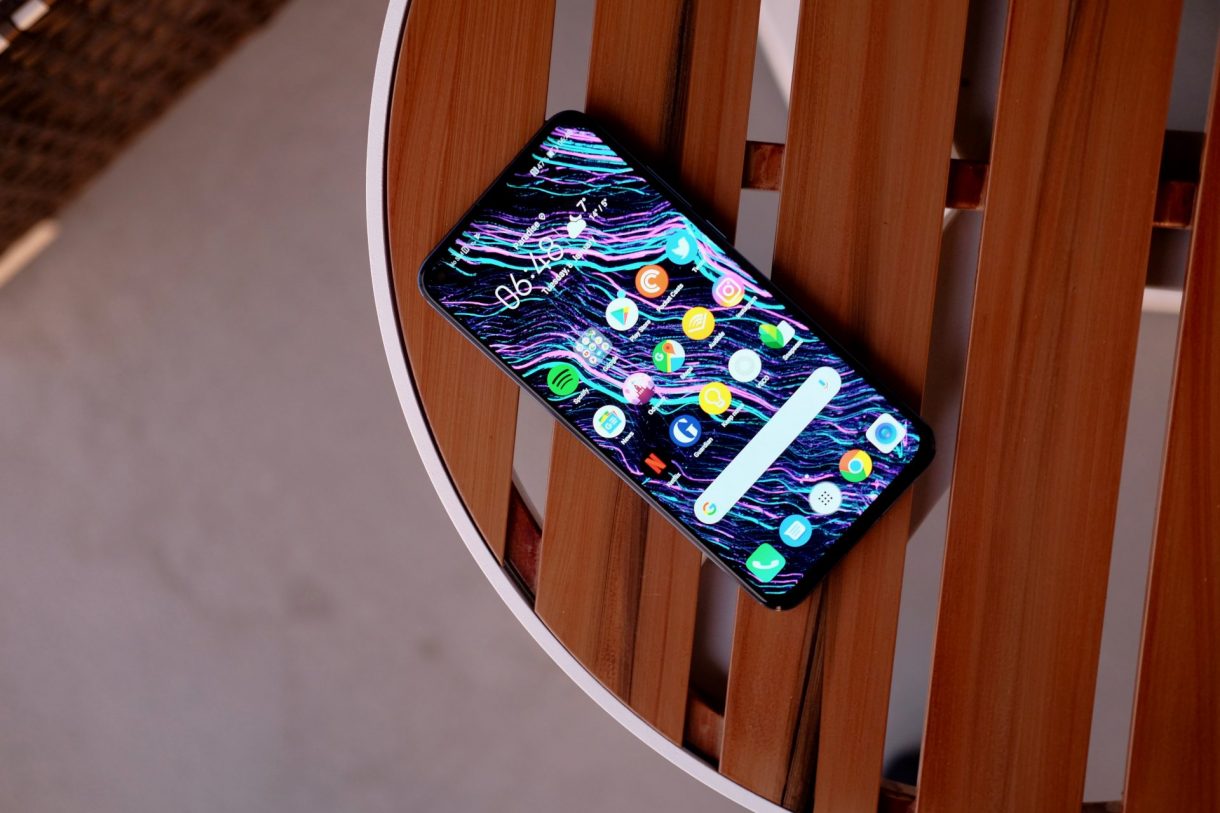 The Honor View 30’s Kirin 990 upgrade could help it take on the OnePlus 7T