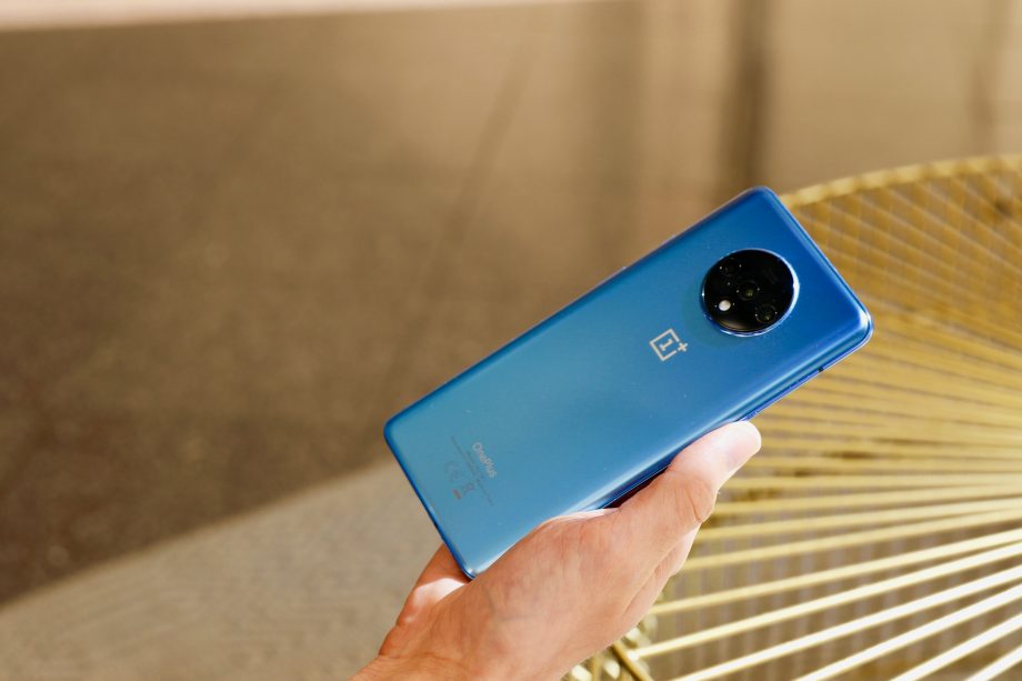 oneplus7t-1-3-920x613
