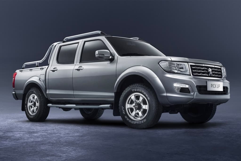 Peugeot one-tonne ute in the frame for Australia