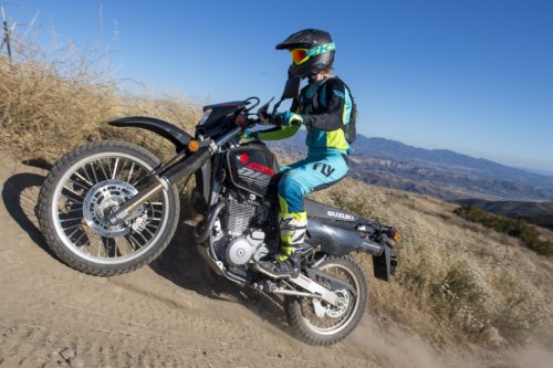 2019 SUZUKI DR650S REVIEW: LOWERED DUAL SPORT MOTORCYCLE