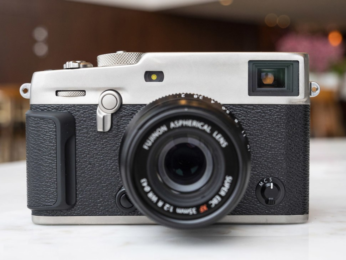 Display duality: The Fujifilm X-Pro3 in the California wine country