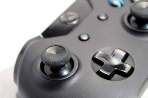 Now the Apple Store will sell you an Xbox controller: Here’s why