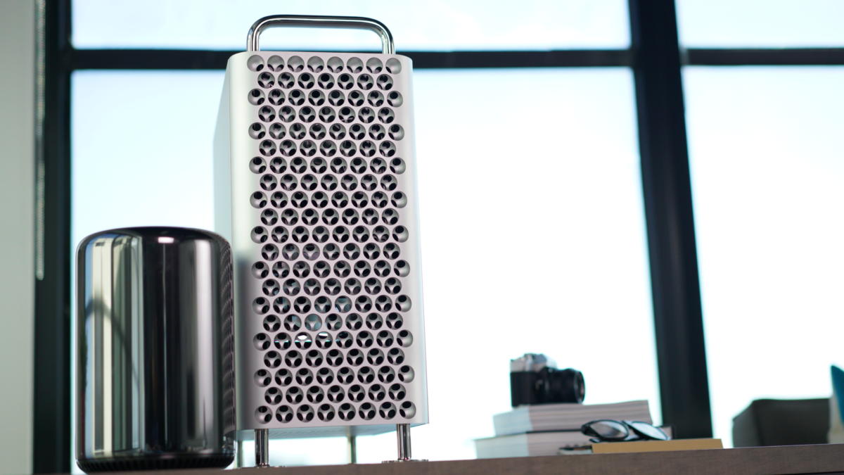 Dell XPS 13 2-in-1 vs Mac Pro: Can a thin, light laptop take down Apple’s still-sold desktop?
