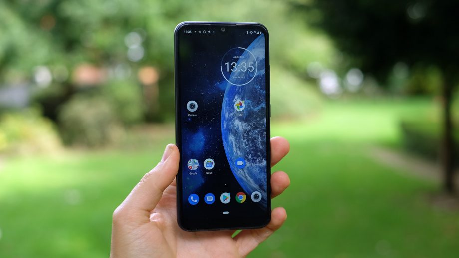 Moto E6 Plus Review