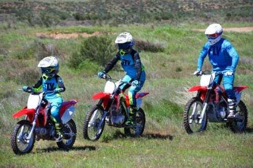 2019 HONDA CRF250F, CRF125F, AND CRF110F REVIEW: FAMILY MOTORCYCLES