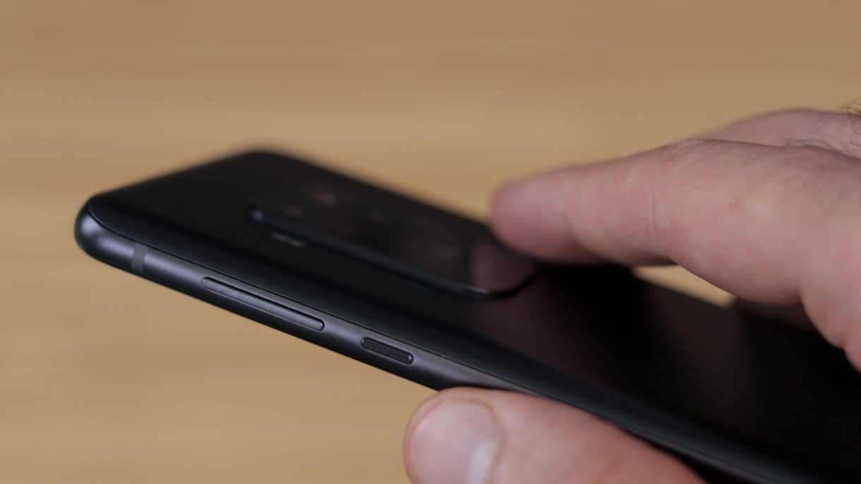 Motorola-One-Zoom-10-of-15-1220x686